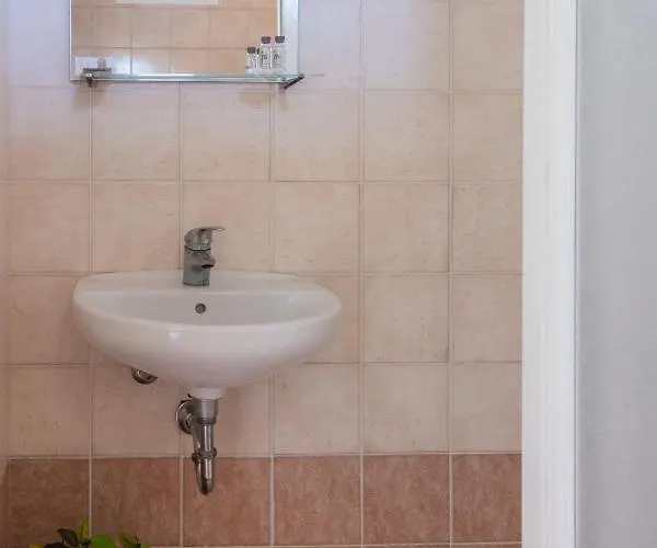 贝芙丽酒店 酒店 里米尼