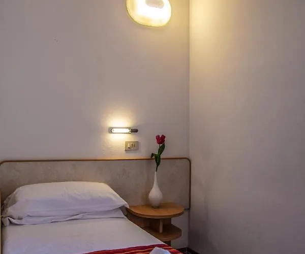 Beverly 3* Rimini