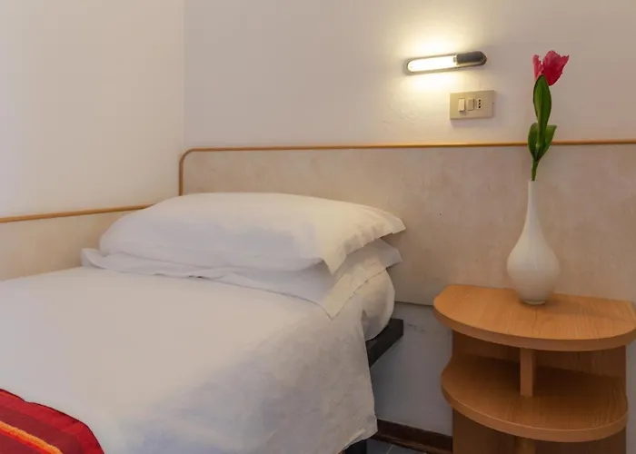 Beverly Hotel 3*