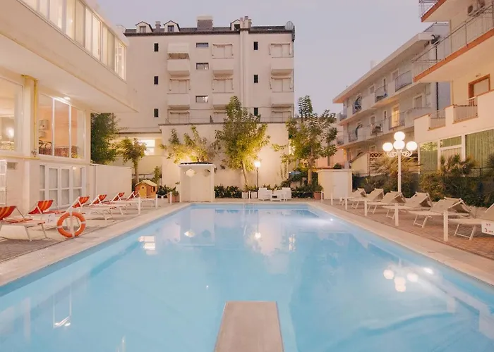 Hotel Beverly